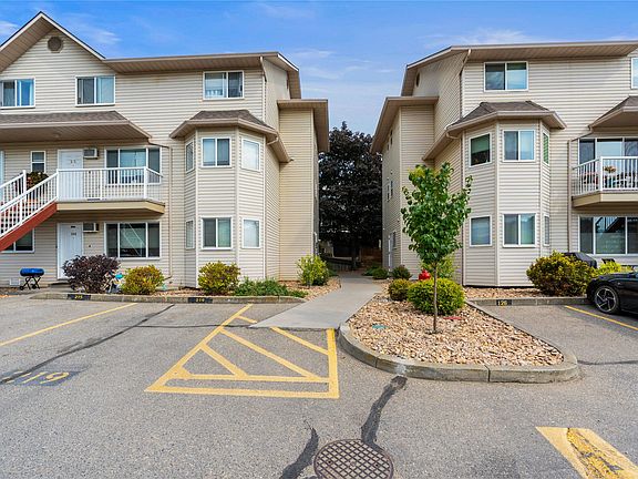 2nd image of 4202 Alexis Park Dr