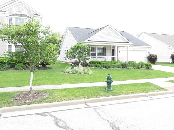 3rd image of 8961 Merryvale Dr