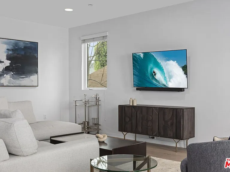 11912 Laurelwood Dr #201 — Photo 4