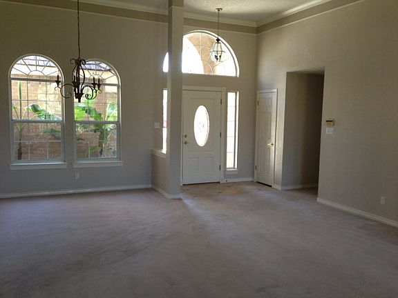 3rd image of 2605 Ponderosa Dr #2