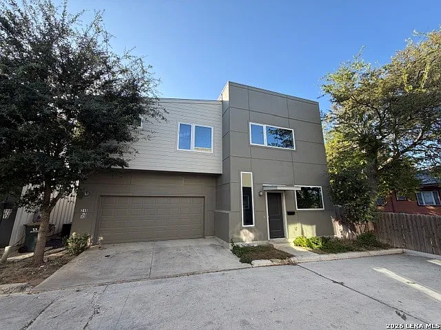 210 Rainbow Dr #12