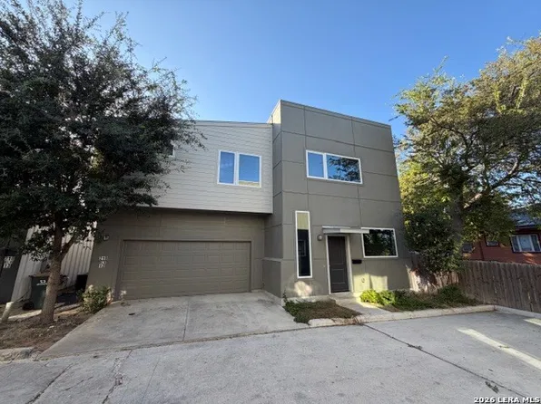 210 Rainbow Dr, San Antonio, TX