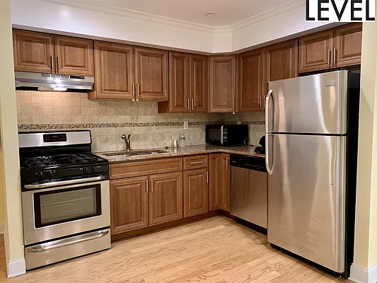 Rented by Level Group | media 20