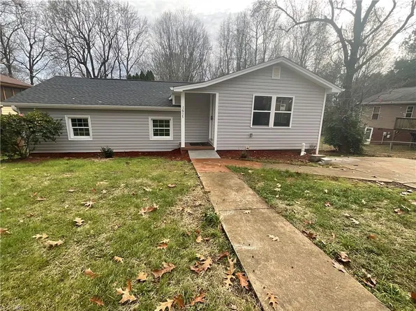 1617 Bridge St, Lexington, NC 27292