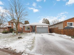 220 Killarney Grv, London, ON N5X3X6
