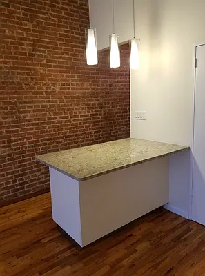 Rented by Apartments by Us | media 15