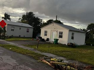 155 E 4th St, Pahokee, FL 33476