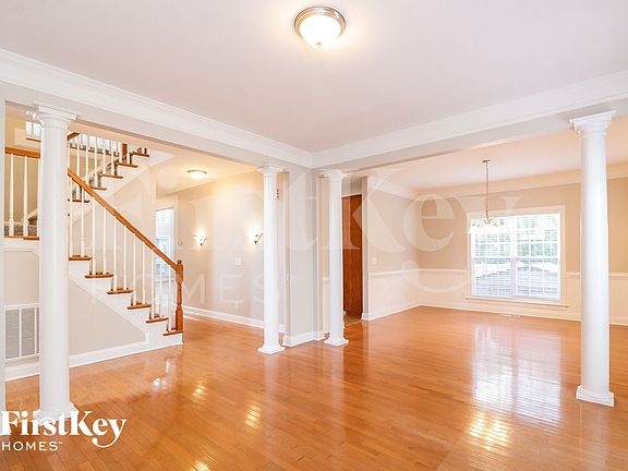 4th image of 5007 Weatherstone Dr