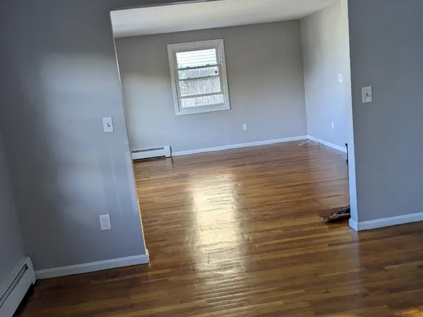 133 Centre St #1, Quincy, MA 02169