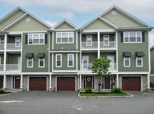 12 Chaz Way, Fairfield Twp., NJ 07004