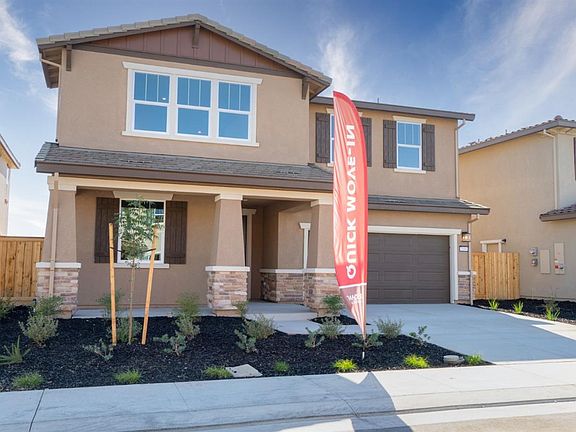 3rd image of 2668 Wisteria Drive