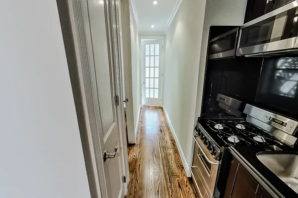 Rented by Centennial Properties NY | media 4