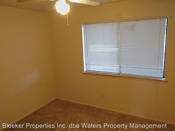 5th image of 1704 W Braker Ln #B