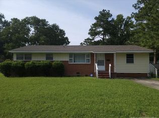 706 W 21st St, Lumberton, NC 28358