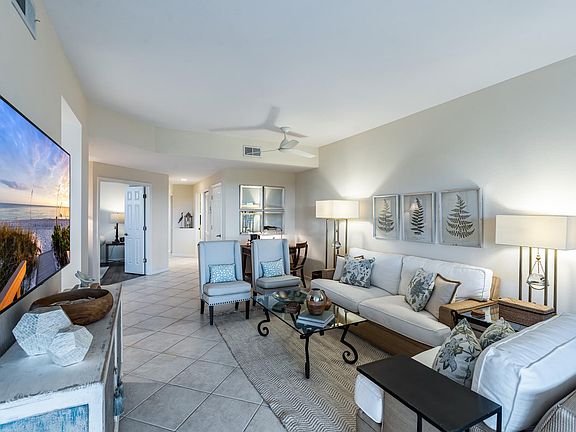 4th image of 9221 Palmetto Ridge Dr APT 102