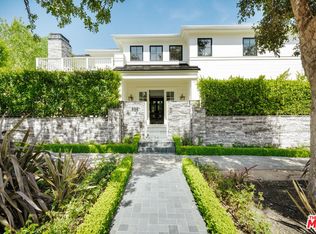 808 San Vicente Blvd, Santa Monica, CA 90402