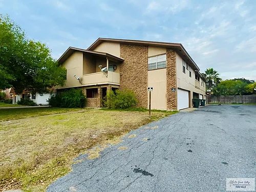 2805 Treasure Hills Blvd #1 Photo 1