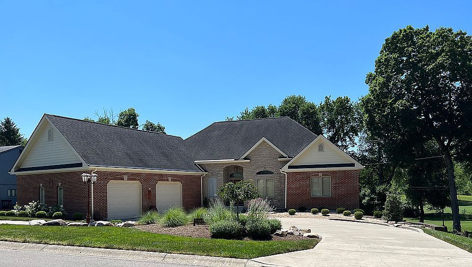 1st image of 5190 Pebble Brook Dr