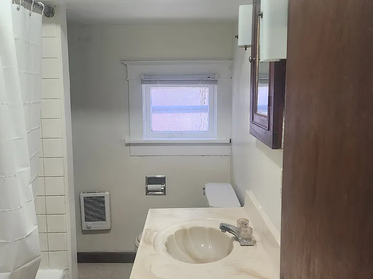 1524 Washington St #1 — Photo 9