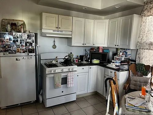 24 Shurtleff St Photo 1
