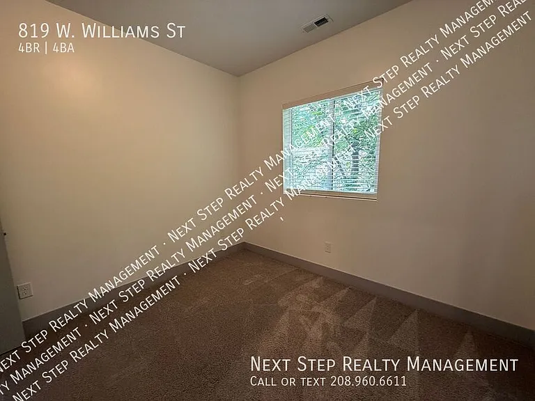 819 W Williams St — Photo 17