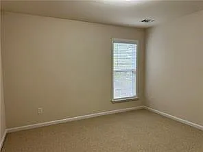 2090 Deptford Dr — Photo 16