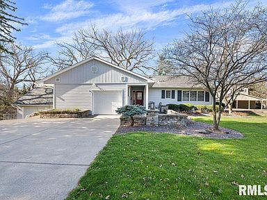 2026 9TH ST MOLINE IL visual data 5