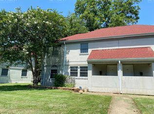 302 Bossier Rd, Barksdale Afb, LA 71110