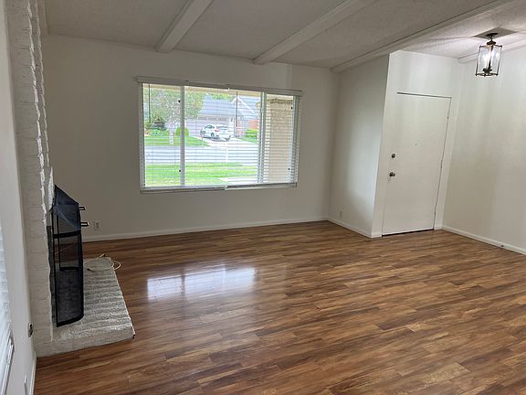 5th image of 6615 Sora St