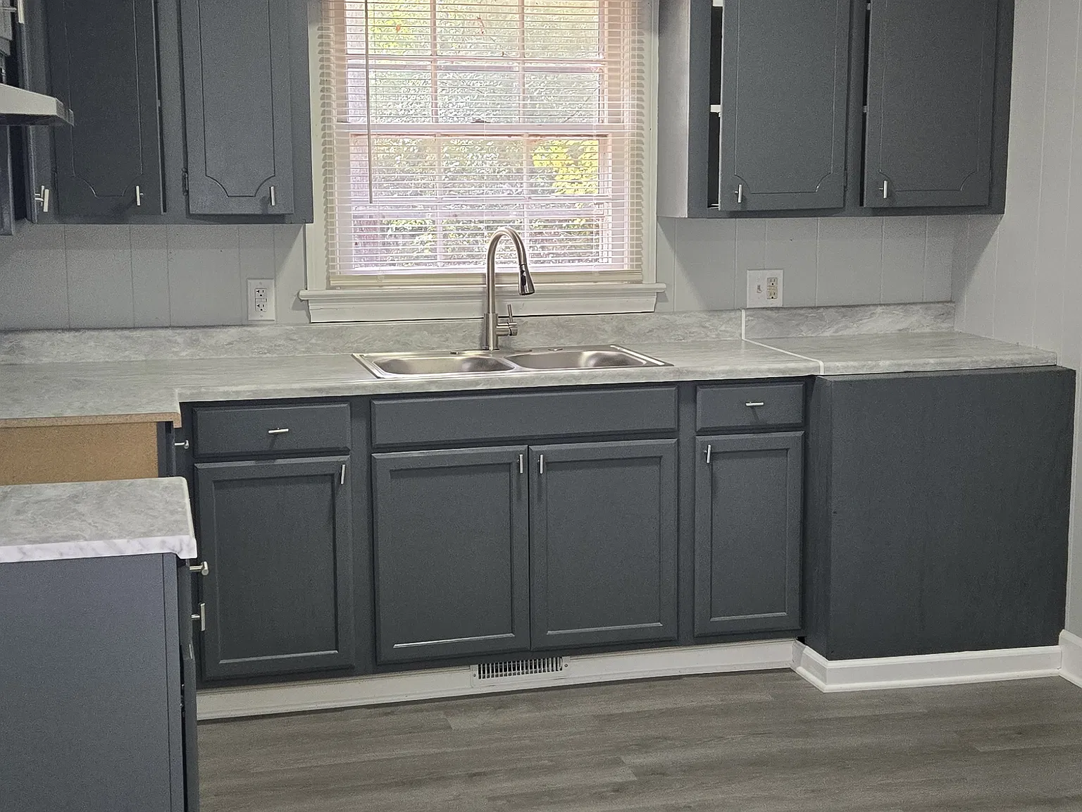 3 bed, 1085 sqft, $1,000 — Photo 3