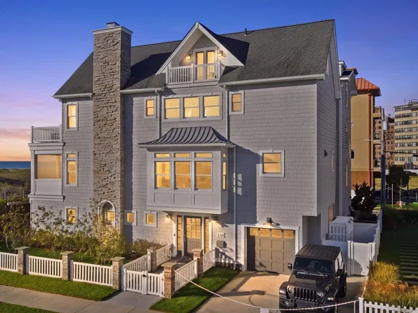 146 S Ridgeway Ave, Atlantic City, NJ 08401