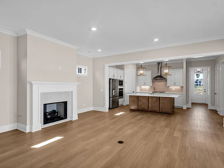 247 Asterwood Cir — Photo 11