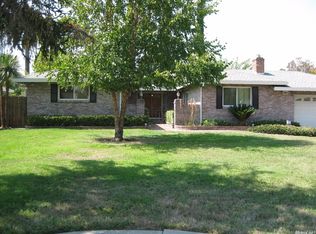 7448 Henrietta Dr, Sacramento, CA 95822