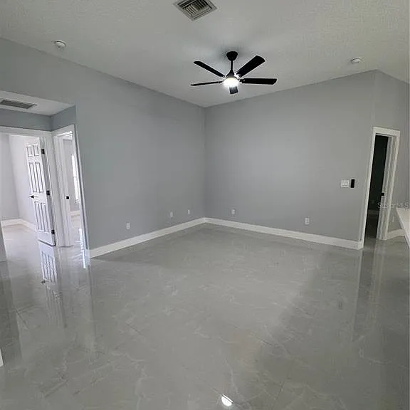 12 Reynolds Pl — Photo 13