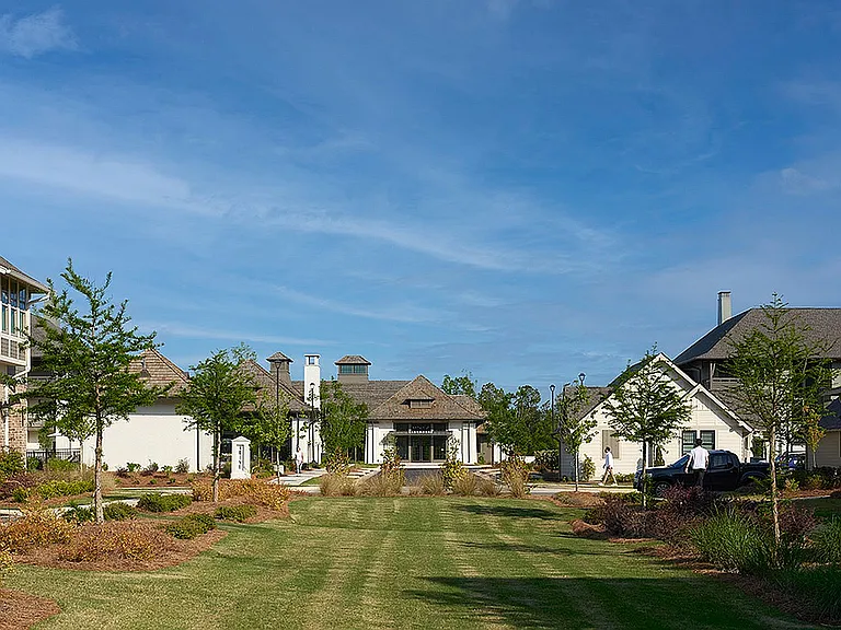 Community Lawn