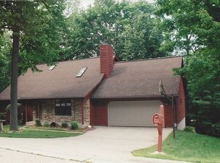 321 Maple Ct, Random Lake, WI 53075