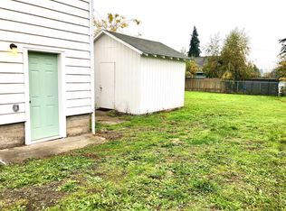 105 W 2nd St, Yamhill, OR