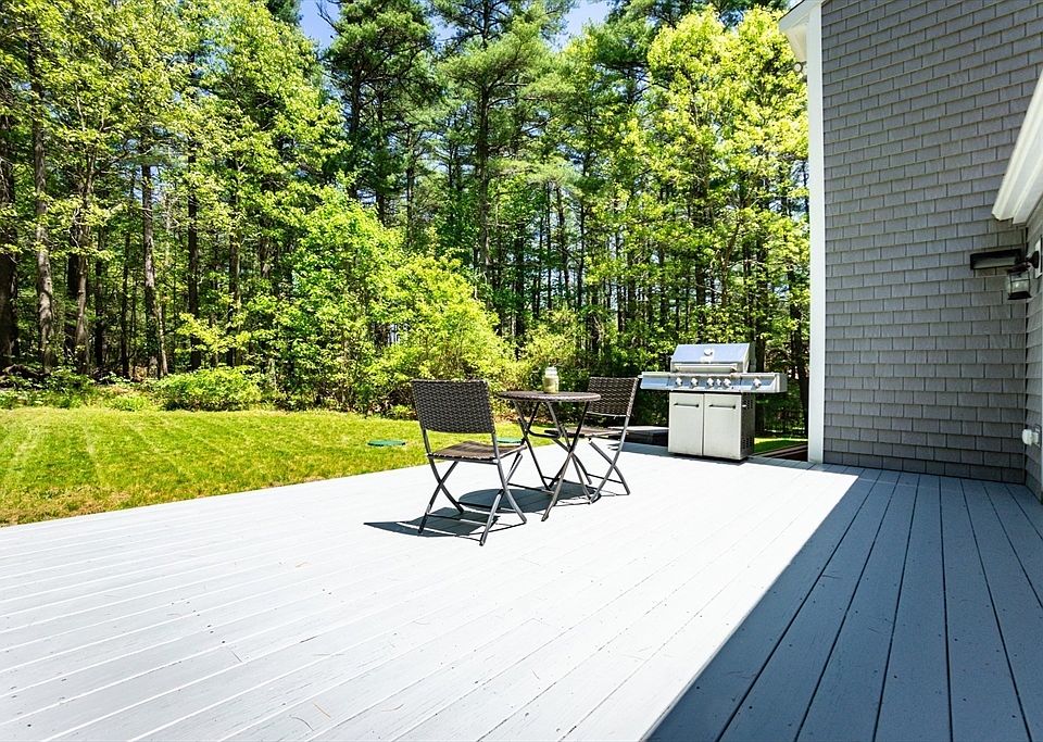 44 Brook St, Plympton, MA 02367 Zillow