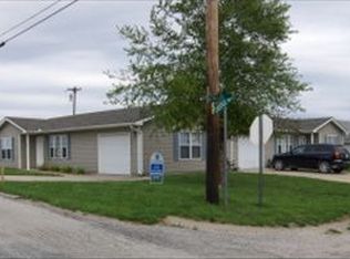 501 Field St, Gower, MO 64454