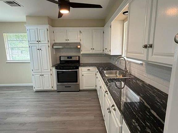 5th image of 1335 NW 94th St