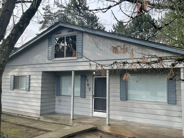 8797 116th Ave NE, Kirkland, WA 98033