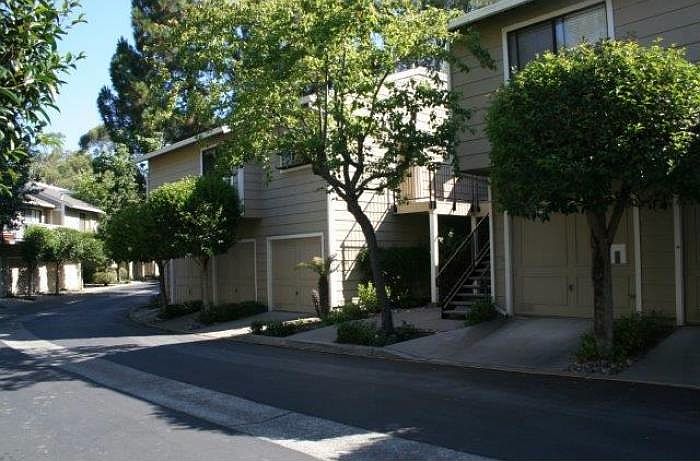1st image of 2438 Saint Helena Dr APT 6