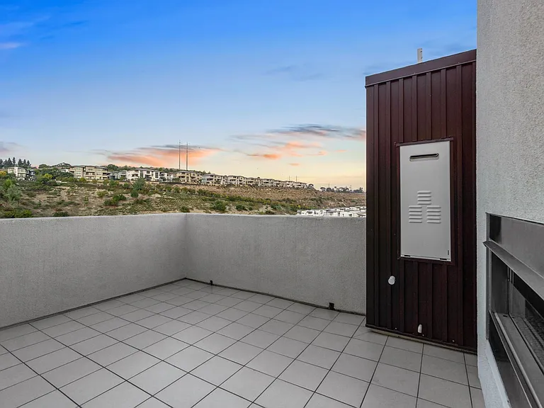 8547 Aspect Dr — Photo 29