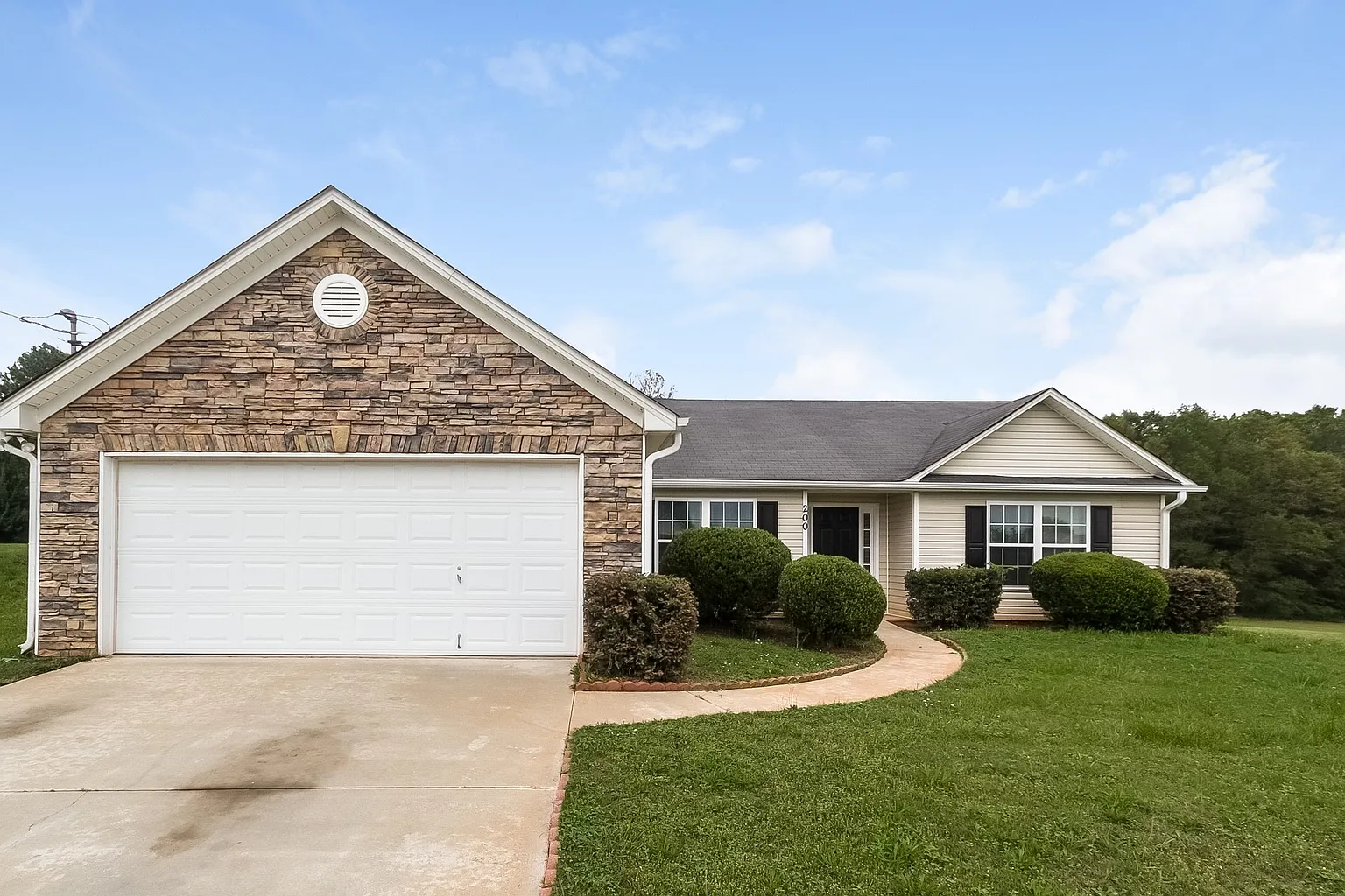 200 Mills Creek Ln photo 1