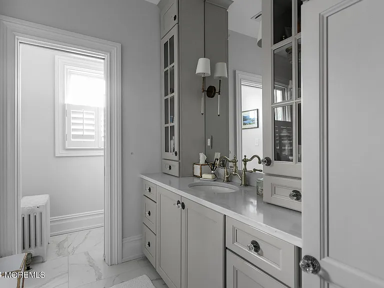 109 Washington Ave — Photo 33