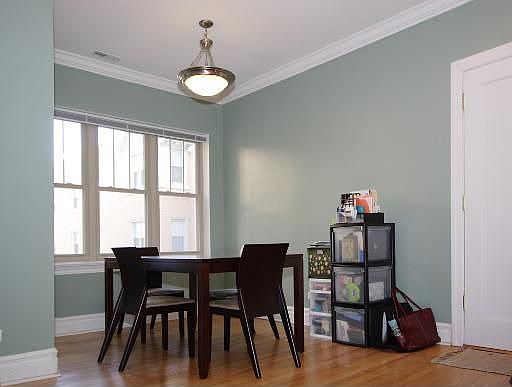 Dining Rm