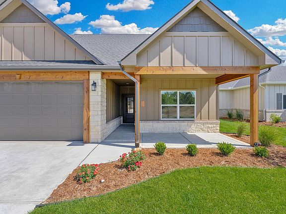 4th image of 742 N Rainbow Lake Ct
