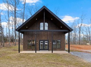 424 Fowler Rd, Campobello, SC 29322