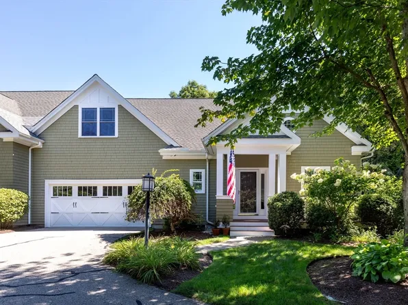 25 Seton Highlands #25, Plymouth, MA 02360