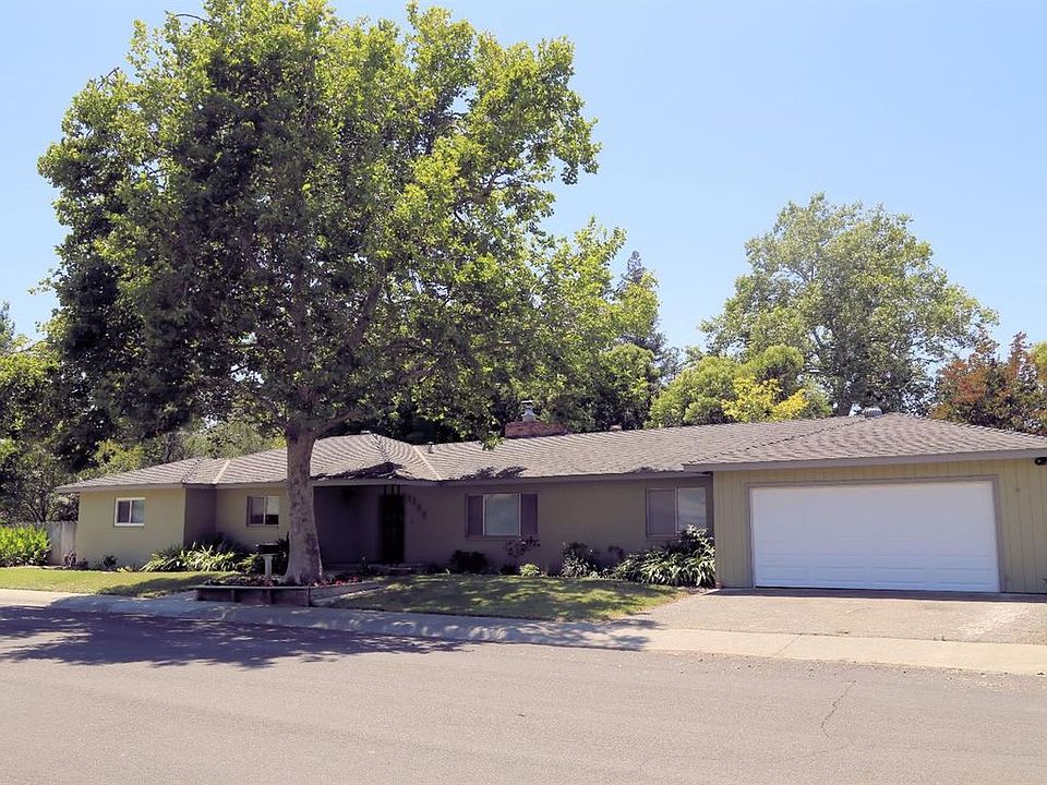 1st image of 1500 Corkwood Pl